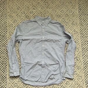 Gap Long Sleeve Plaid Button Down shirt